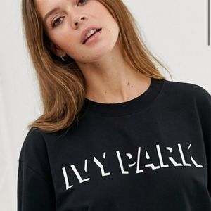 IVY PARK tshirt